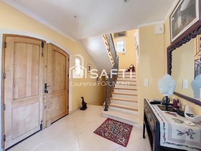 Bastide - 233 m² - 6 pièces