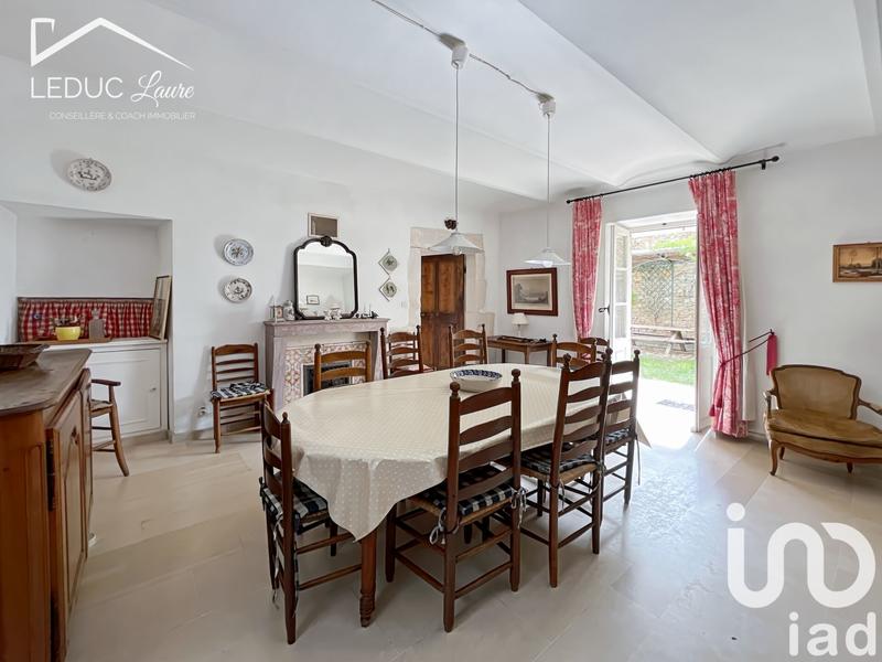 Maison - 294 m² - 10 pièces