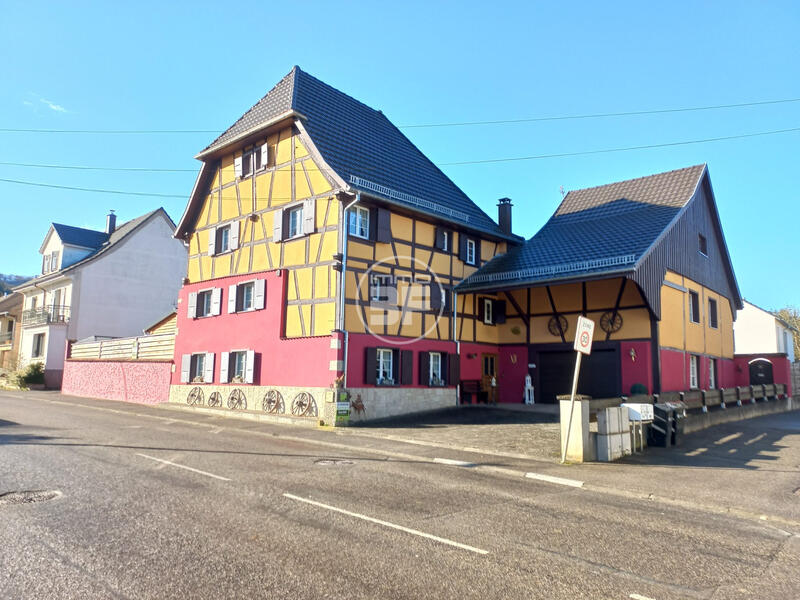 Maison - 226 m² - 6 pièces