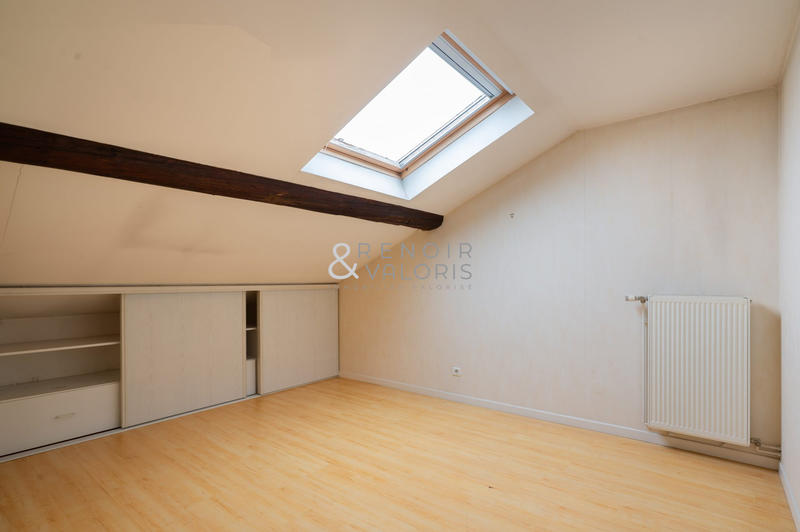 Maison - 161 m² - 8 pièces