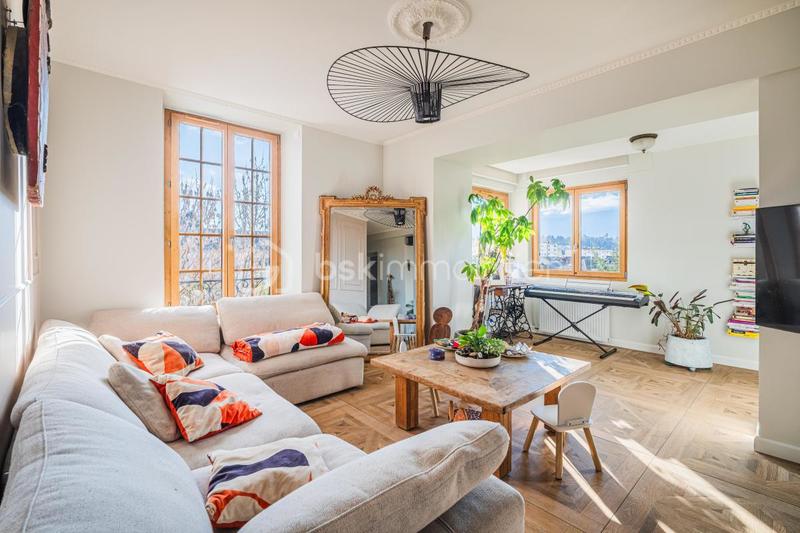 Duplex - 115 m² - 5 pièces