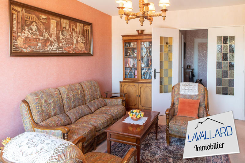 Appartement - 72 m² - 5 pièces