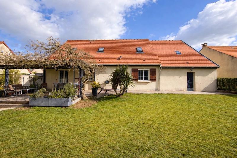 Maison - 135 m² - 7 pièces