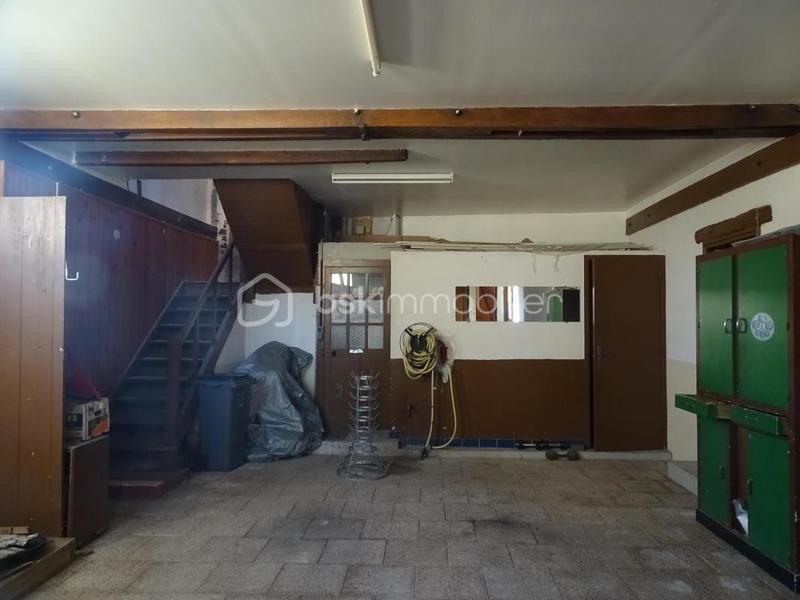 Appartement - 97 m² - 6 pièces