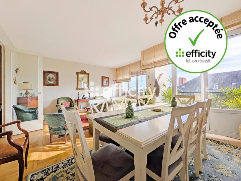 Appartement - 82 m² - 3 pièces