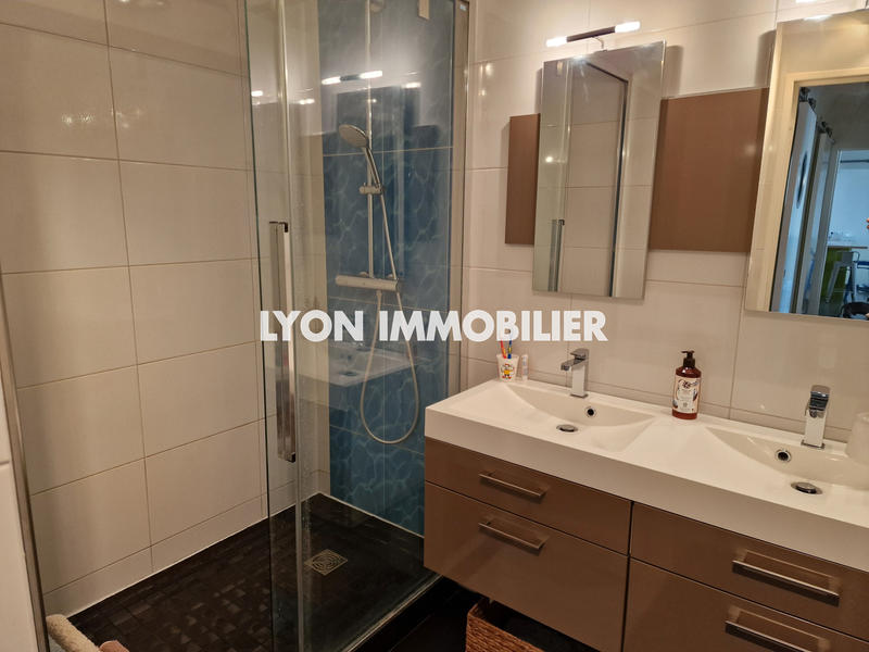 Appartement - 104 m² - 5 pièces