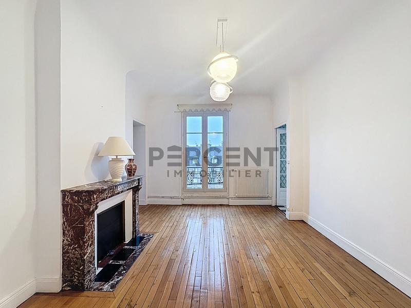 Appartement - 138 m² - 5 pièces