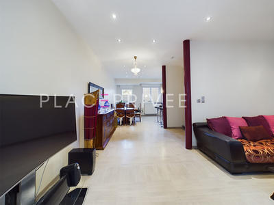 Maison - 185 m² - 7 pièces