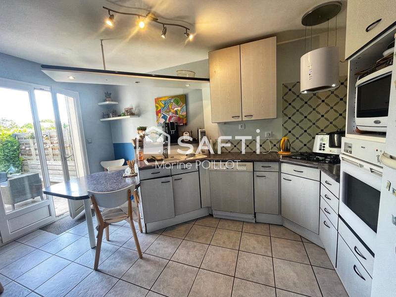 Maison - 145 m² - 6 pièces