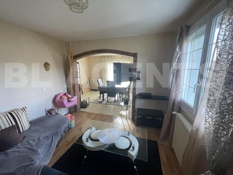 Maison traditionnelle - 110 m² - 5 pièces