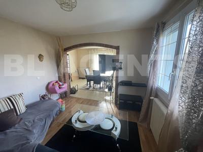 Maison traditionnelle - 110 m² - 5 pièces