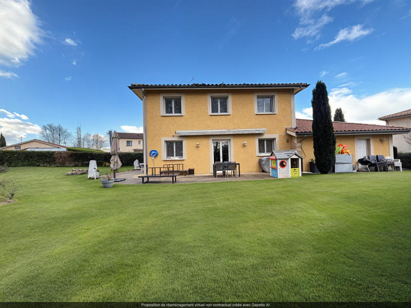 Maison - 131 m² - 6 pièces