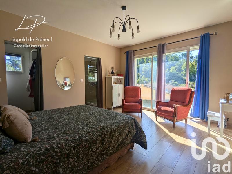 Maison - 350 m² - 15 pièces