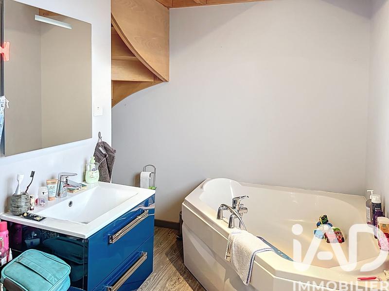 Maison - 108 m² - 5 pièces