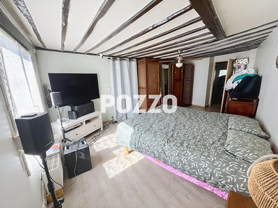 Maison - 95 m² - 5 pièces