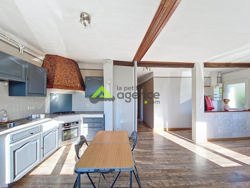 Pavillon - 75 m² - 4 pièces