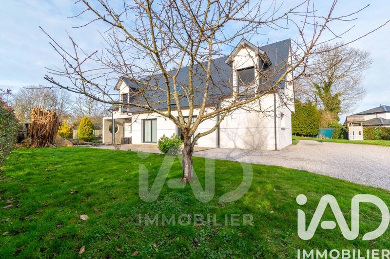 Maison - 195 m² - 6 pièces