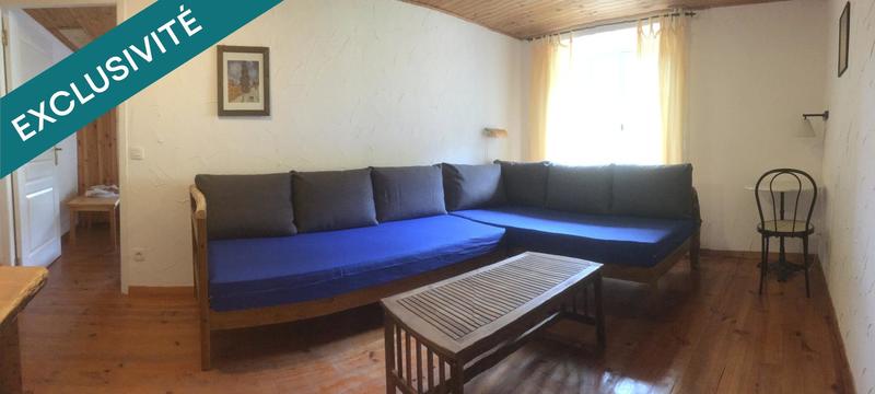 Maison - 207 m² - 9 pièces