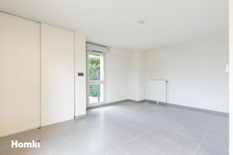 Studio - 28 m² - 1 pièce