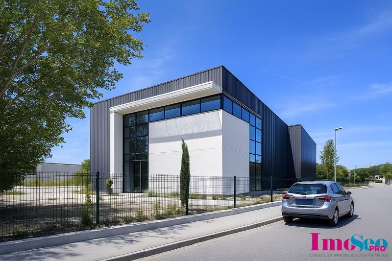 Local commercial - 211 m²