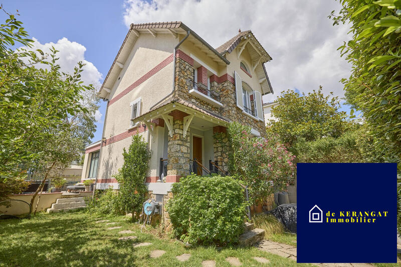 Maison traditionnelle - 140 m² - 6 pièces