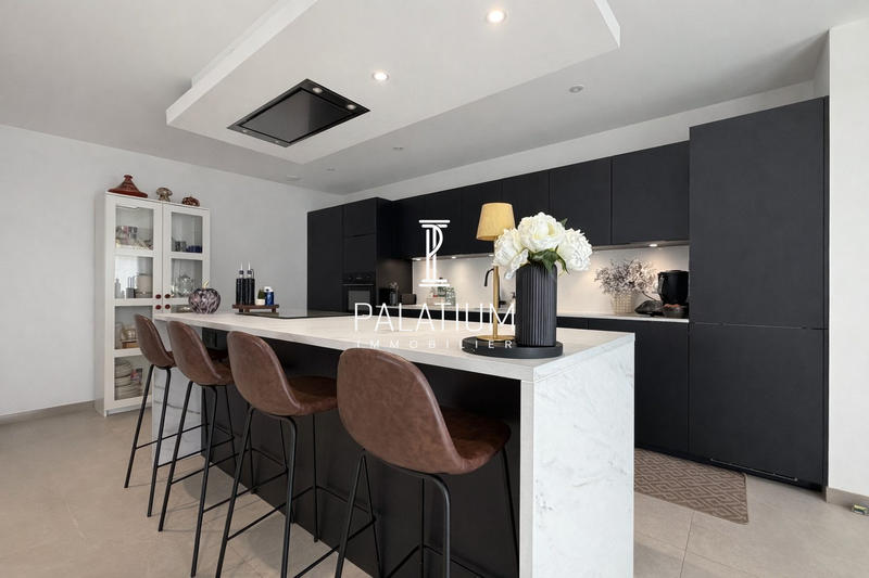 Duplex - 130 m² - 4 pièces