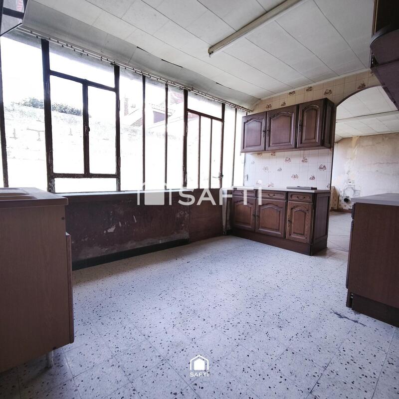 Maison - 124 m² - 7 pièces