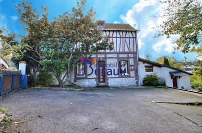 Maison - 111 m² - 5 pièces