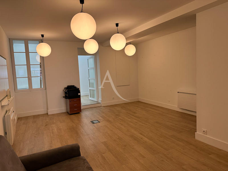 Local commercial - 80 m²