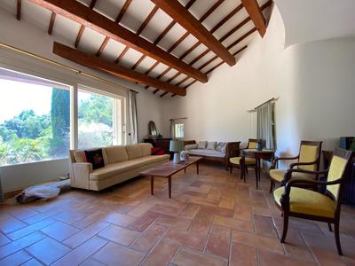 Maison - 162 m² - 5 pièces