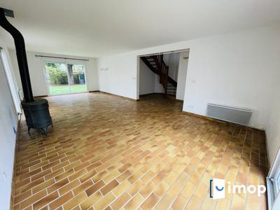 Maison - 113 m² - 5 pièces