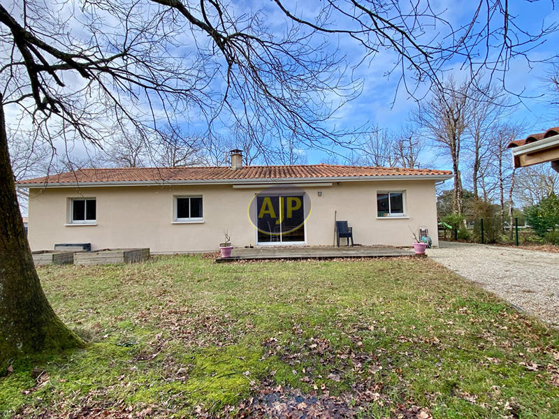 Maison - 122 m² - 5 pièces