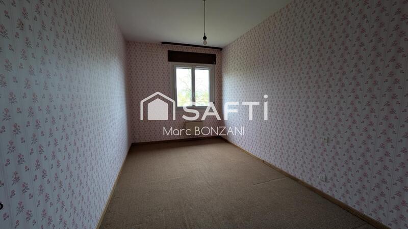 Maison - 212 m² - 7 pièces