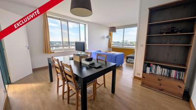 Appartement - 92 m² - 4 pièces