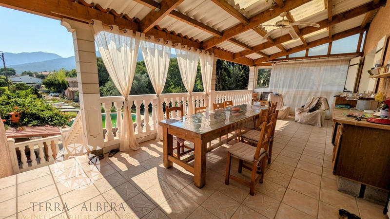 Villa - 126 m² - 7 pièces