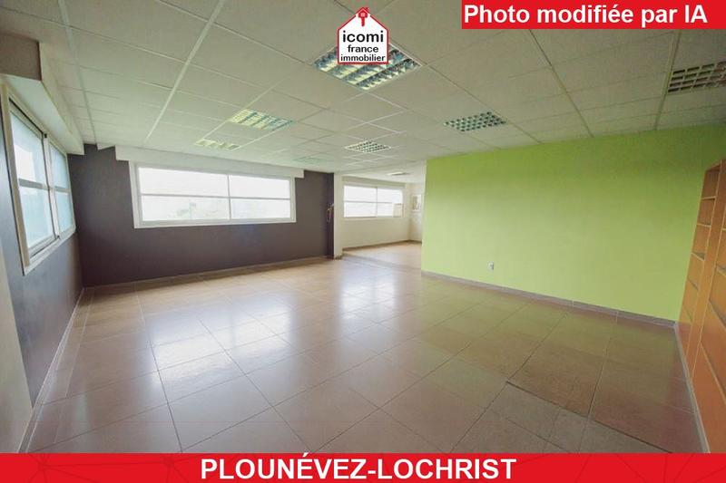 Hangar - 370 m² - 3 pièces