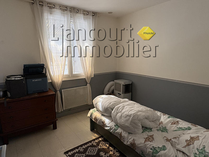 Maison - 87 m² - 5 pièces