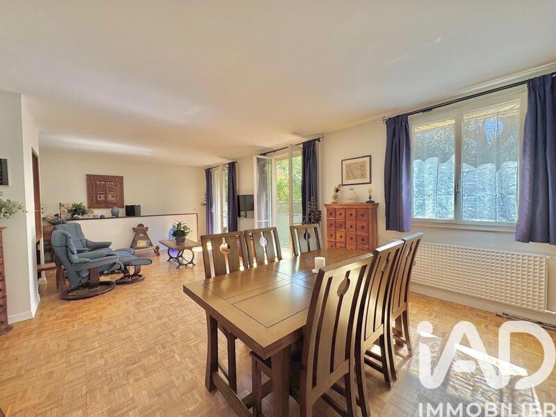 Appartement - 112 m² - 5 pièces