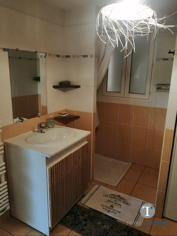 Maison contemporaine - 82 m² - 5 pièces