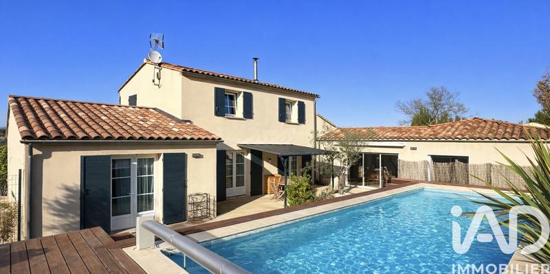 Maison - 209 m² - 7 pièces