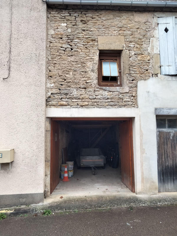 Parking / Garage - 50 m²