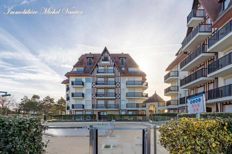 Appartement - 123 m² - 6 pièces