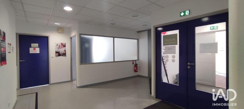 Bureau - 300 m²