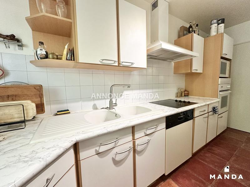 Chambre - 11 m² - 3 pièces