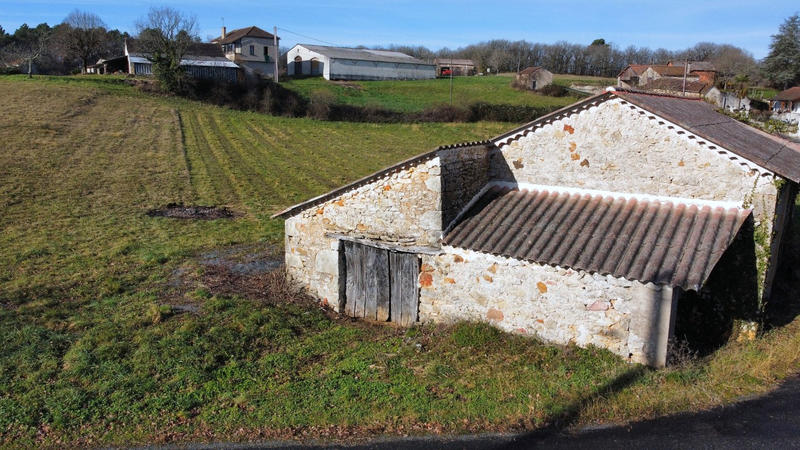 Grange - 90 m² - 3 pièces