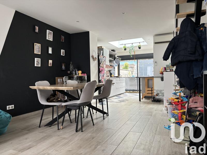 Maison de ville - 80 m² - 4 pièces