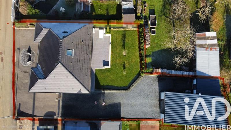 Maison - 121 m² - 4 pièces