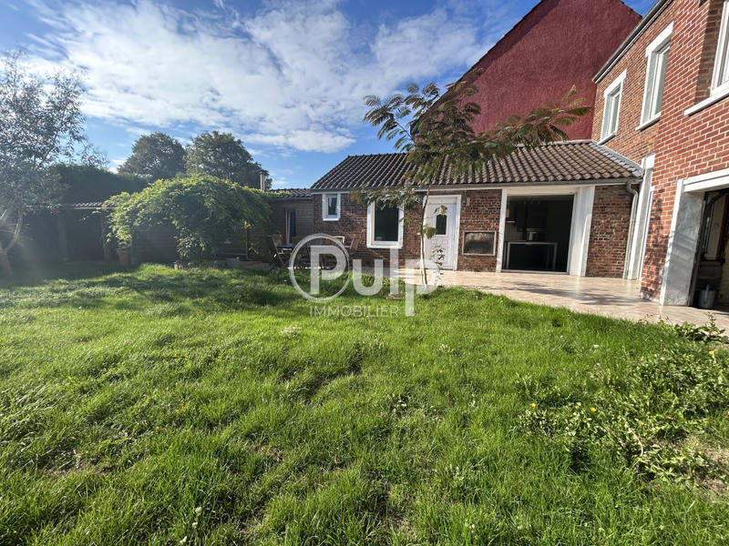 Maison - 121 m² - 5 pièces