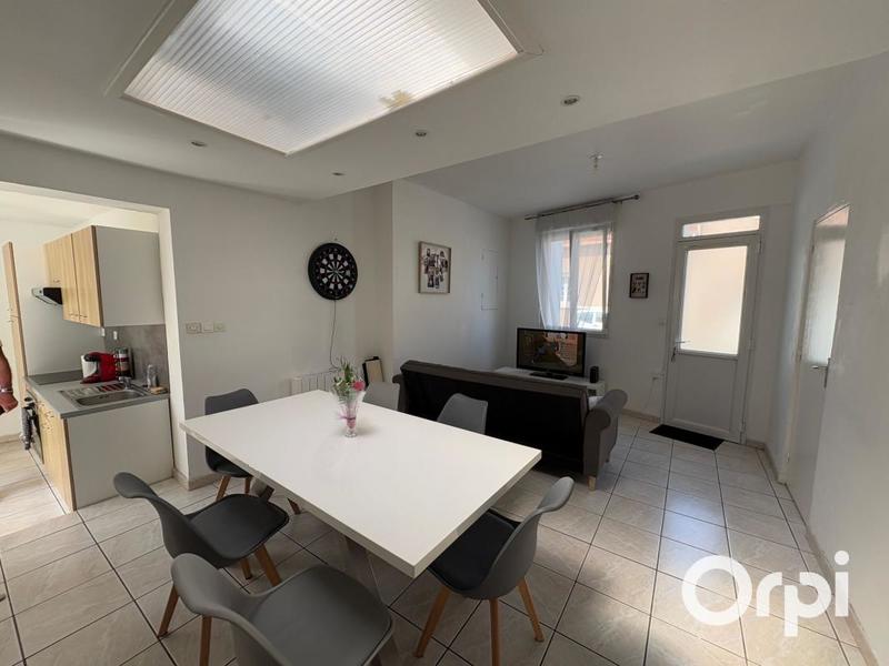 Immeuble - 105 m² - 4 pièces