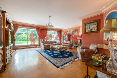 Appartement - 99 m² - 4 pièces